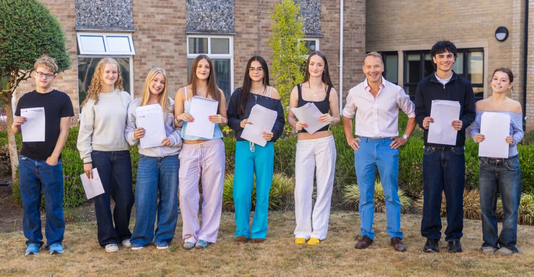 GCSE-Results-Day-Fifth-Form-Hurstpierpoint-Hurst-College-07 (1)